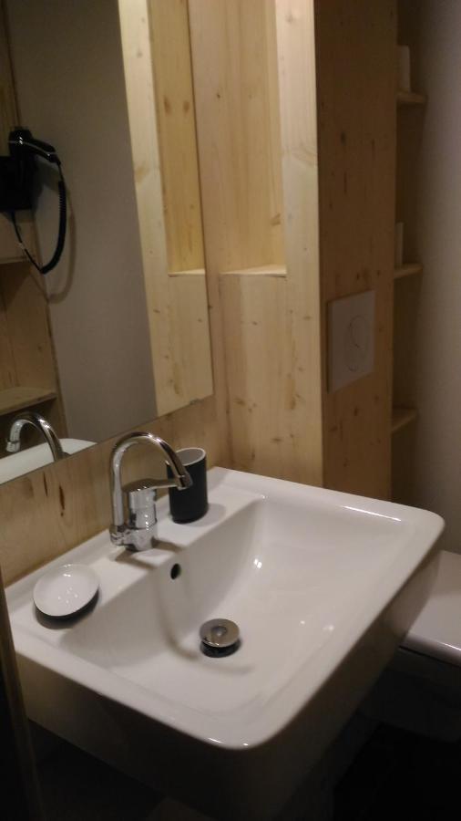 Lons Appartement T1 Centre Ville Dış mekan fotoğraf